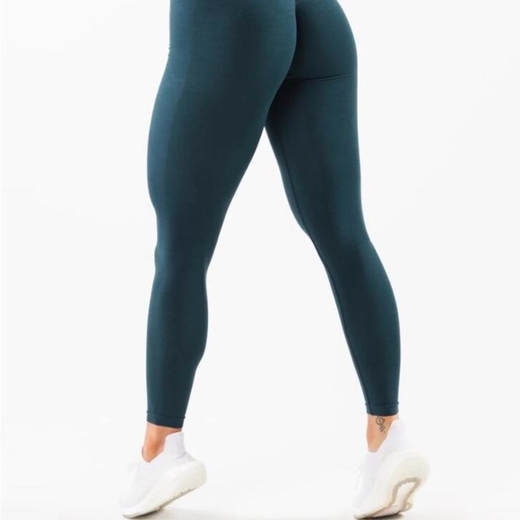 Alphalete Pants - Alphalete OG Amplify Leggings